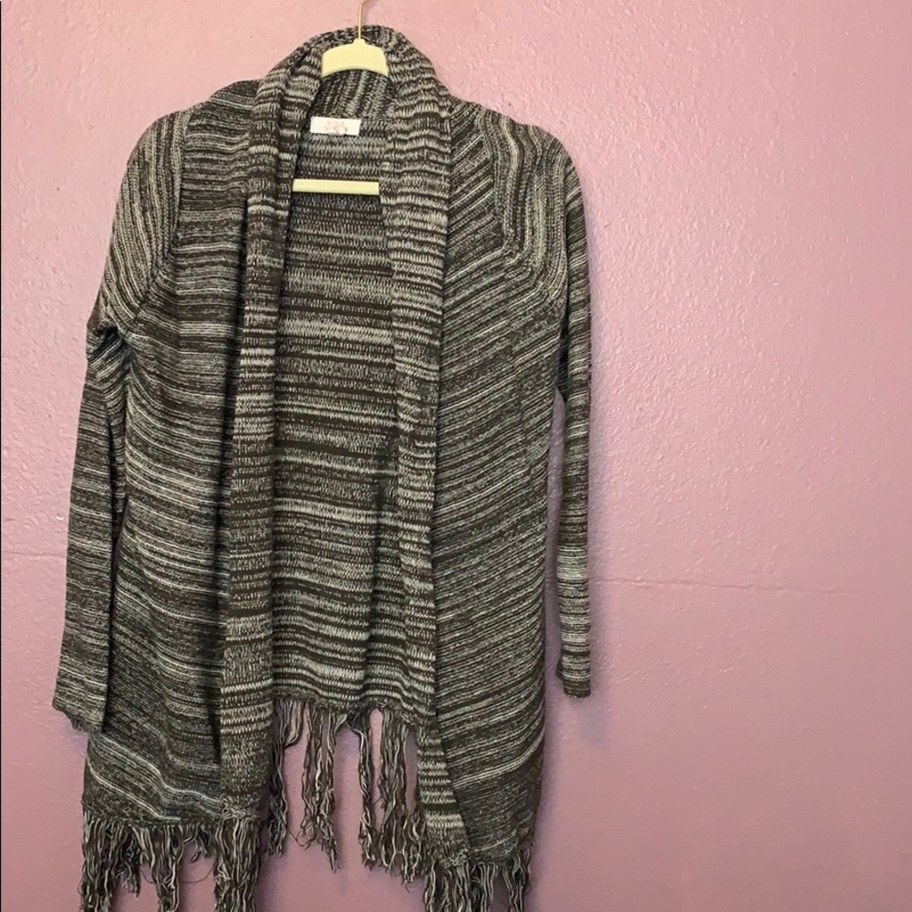 Gray and black cardigan